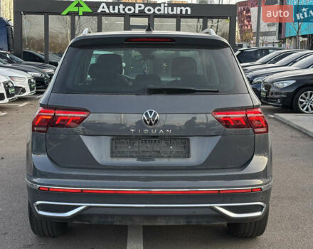 Серый Фольксваген Тигуан, объемом двигателя 1.97 л и пробегом 180 тыс. км за 31000 $, фото 9 на Automoto.ua