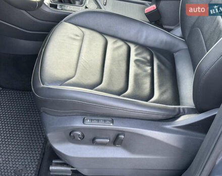 Серый Фольксваген Тигуан, объемом двигателя 1.97 л и пробегом 180 тыс. км за 31000 $, фото 15 на Automoto.ua