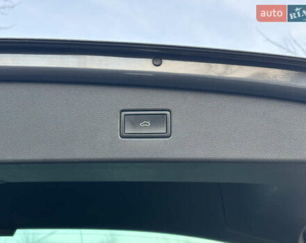 Серый Фольксваген Тигуан, объемом двигателя 1.97 л и пробегом 180 тыс. км за 31000 $, фото 32 на Automoto.ua