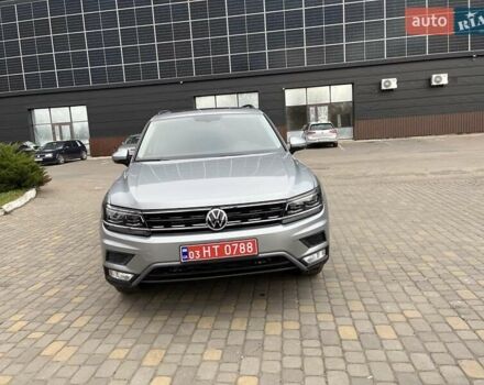 Серый Фольксваген Тигуан, объемом двигателя 2 л и пробегом 119 тыс. км за 19500 $, фото 13 на Automoto.ua