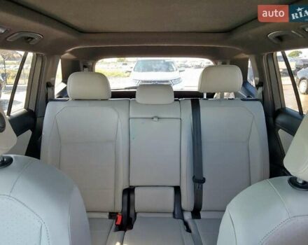 Серый Фольксваген Тигуан, объемом двигателя 1.98 л и пробегом 153 тыс. км за 5500 $, фото 9 на Automoto.ua