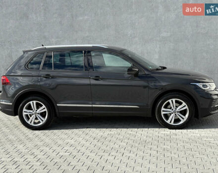 Серый Фольксваген Тигуан, объемом двигателя 2 л и пробегом 176 тыс. км за 27950 $, фото 16 на Automoto.ua