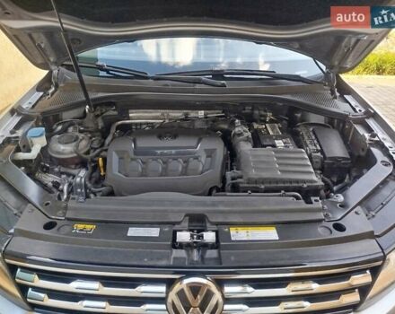 Серый Фольксваген Тигуан, объемом двигателя 1.98 л и пробегом 60 тыс. км за 19000 $, фото 24 на Automoto.ua