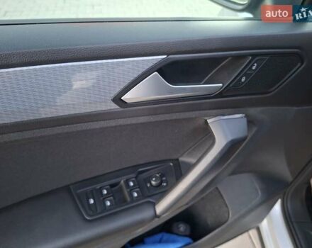 Серый Фольксваген Тигуан, объемом двигателя 1.97 л и пробегом 190 тыс. км за 26399 $, фото 16 на Automoto.ua