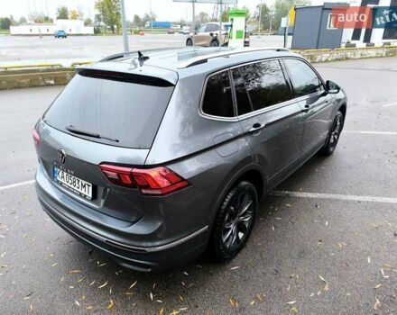 Сірий Фольксваген Тігуан, об'ємом двигуна 2 л та пробігом 63 тис. км за 23400 $, фото 13 на Automoto.ua