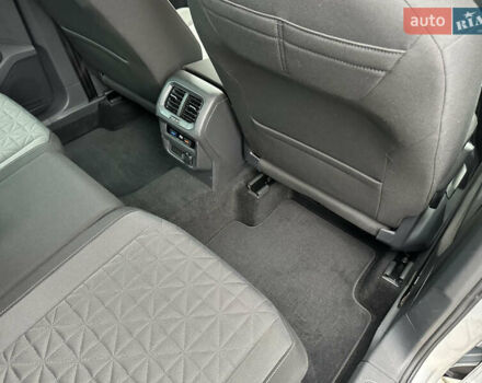 Сірий Фольксваген Тігуан, об'ємом двигуна 1.97 л та пробігом 160 тис. км за 28650 $, фото 74 на Automoto.ua