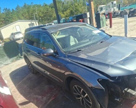 Серый Фольксваген Тигуан, объемом двигателя 2 л и пробегом 56 тыс. км за 12500 $, фото 1 на Automoto.ua