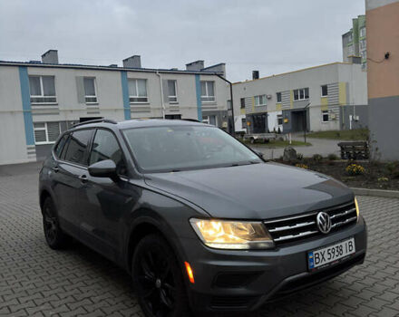 Сірий Фольксваген Тігуан, об'ємом двигуна 1.98 л та пробігом 91 тис. км за 21500 $, фото 4 на Automoto.ua