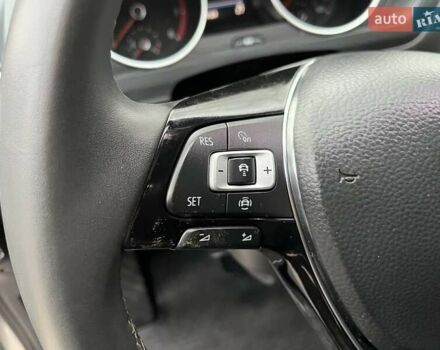 Серый Фольксваген Тигуан, объемом двигателя 2 л и пробегом 119 тыс. км за 19500 $, фото 29 на Automoto.ua