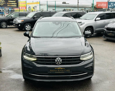 Серый Фольксваген Тигуан, объемом двигателя 1.97 л и пробегом 150 тыс. км за 26300 $, фото 7 на Automoto.ua