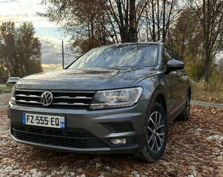 Серый Фольксваген Тигуан, объемом двигателя 1.97 л и пробегом 212 тыс. км за 26500 $, фото 2 на Automoto.ua