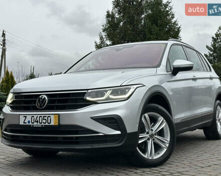 Сірий Фольксваген Тігуан, об'ємом двигуна 1.97 л та пробігом 160 тис. км за 28650 $, фото 4 на Automoto.ua
