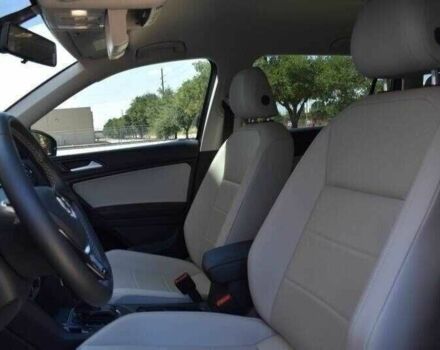 Серый Фольксваген Тигуан, объемом двигателя 2 л и пробегом 45 тыс. км за 9000 $, фото 8 на Automoto.ua