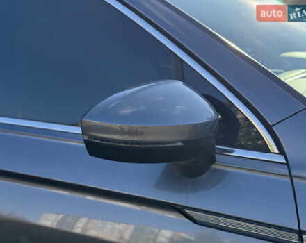 Серый Фольксваген Тигуан, объемом двигателя 2 л и пробегом 120 тыс. км за 23500 $, фото 39 на Automoto.ua