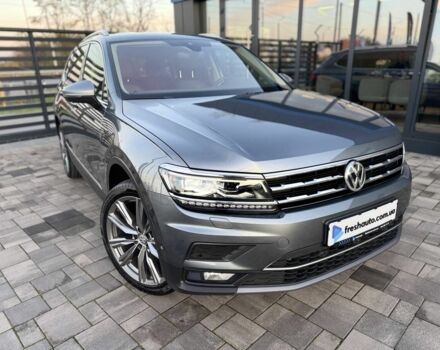 Серый Фольксваген Тигуан, объемом двигателя 2 л и пробегом 172 тыс. км за 33700 $, фото 6 на Automoto.ua