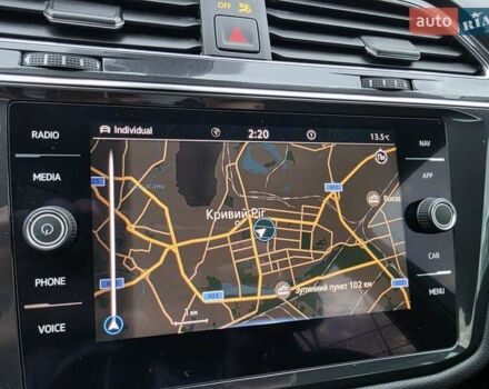 Серый Фольксваген Тигуан, объемом двигателя 1.98 л и пробегом 92 тыс. км за 24500 $, фото 67 на Automoto.ua