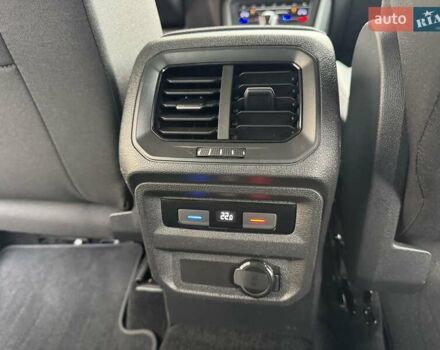 Сірий Фольксваген Тігуан, об'ємом двигуна 1.97 л та пробігом 51 тис. км за 34500 $, фото 49 на Automoto.ua