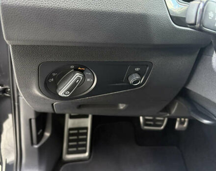 Серый Фольксваген Тигуан, объемом двигателя 2 л и пробегом 176 тыс. км за 27950 $, фото 46 на Automoto.ua