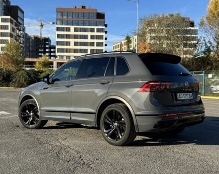 Серый Фольксваген Тигуан, объемом двигателя 2 л и пробегом 52 тыс. км за 36999 $, фото 3 на Automoto.ua