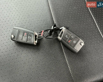 Серый Фольксваген Тигуан, объемом двигателя 2 л и пробегом 124 тыс. км за 16999 $, фото 14 на Automoto.ua