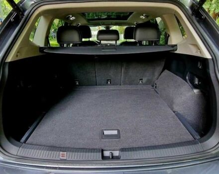 Серый Фольксваген Тигуан, объемом двигателя 2 л и пробегом 43 тыс. км за 13800 $, фото 8 на Automoto.ua