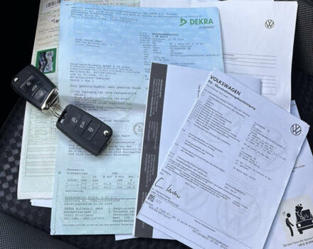 Серый Фольксваген Тигуан, объемом двигателя 2 л и пробегом 176 тыс. км за 27950 $, фото 108 на Automoto.ua