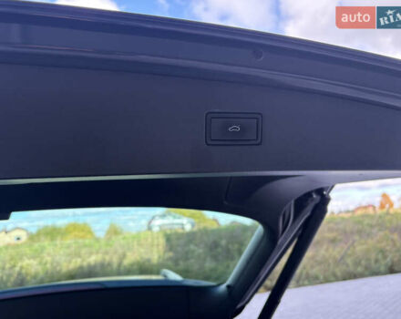 Серый Фольксваген Тигуан, объемом двигателя 2 л и пробегом 176 тыс. км за 27950 $, фото 83 на Automoto.ua