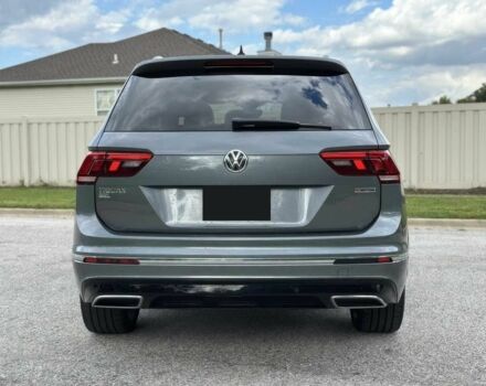 Сірий Фольксваген Тігуан, об'ємом двигуна 2 л та пробігом 11 тис. км за 7500 $, фото 4 на Automoto.ua