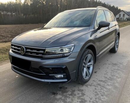 Серый Фольксваген Тигуан, объемом двигателя 2 л и пробегом 74 тыс. км за 11100 $, фото 3 на Automoto.ua