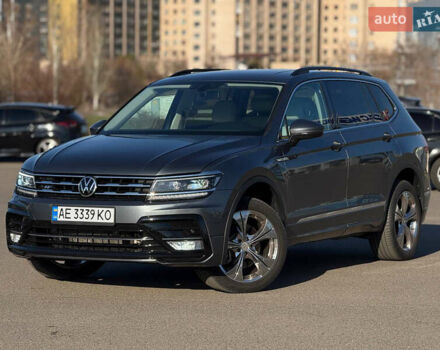 Серый Фольксваген Тигуан, объемом двигателя 1.98 л и пробегом 90 тыс. км за 21900 $, фото 1 на Automoto.ua