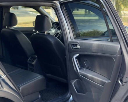 Серый Фольксваген Тигуан, объемом двигателя 1.98 л и пробегом 82 тыс. км за 21499 $, фото 21 на Automoto.ua