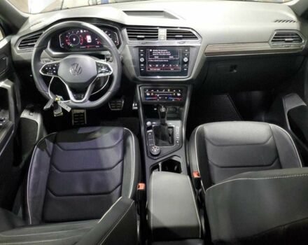 Сірий Фольксваген Тігуан, об'ємом двигуна 2 л та пробігом 18 тис. км за 8000 $, фото 7 на Automoto.ua