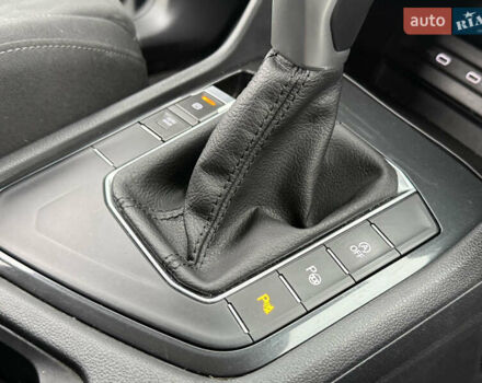 Серый Фольксваген Тигуан, объемом двигателя 1.97 л и пробегом 158 тыс. км за 28999 $, фото 36 на Automoto.ua