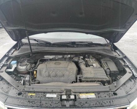 Серый Фольксваген Тигуан, объемом двигателя 2 л и пробегом 144 тыс. км за 8600 $, фото 11 на Automoto.ua