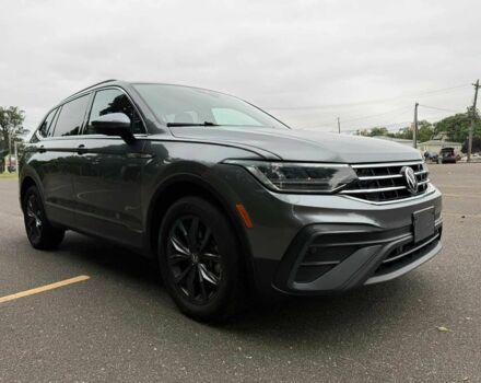 Сірий Фольксваген Тігуан, об'ємом двигуна 2 л та пробігом 19 тис. км за 9100 $, фото 2 на Automoto.ua