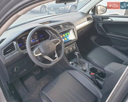 Серый Фольксваген Тигуан, объемом двигателя 1.98 л и пробегом 37 тыс. км за 21500 $, фото 15 на Automoto.ua