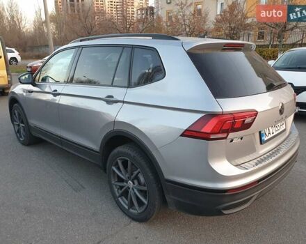 Серый Фольксваген Тигуан, объемом двигателя 1.98 л и пробегом 37 тыс. км за 21500 $, фото 12 на Automoto.ua