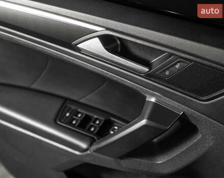 Сірий Фольксваген Тігуан, об'ємом двигуна 1.97 л та пробігом 21 тис. км за 33900 $, фото 25 на Automoto.ua