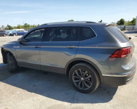 Серый Фольксваген Тигуан, объемом двигателя 2 л и пробегом 29 тыс. км за 15900 $, фото 3 на Automoto.ua