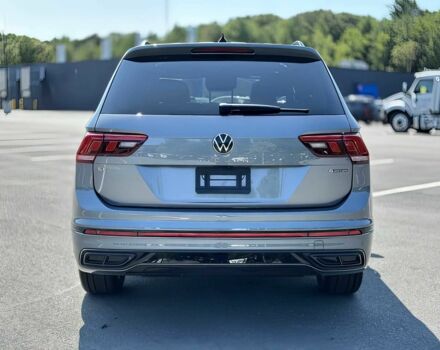 Серый Фольксваген Тигуан, объемом двигателя 2 л и пробегом 16 тыс. км за 16500 $, фото 4 на Automoto.ua