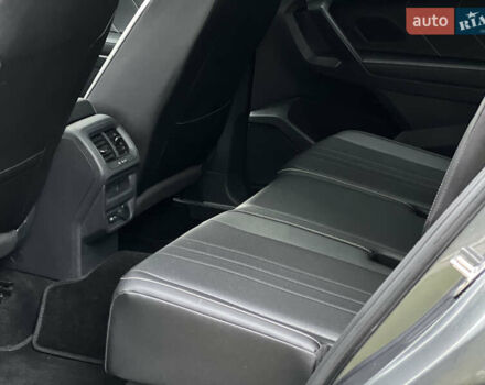 Серый Фольксваген Тигуан, объемом двигателя 1.98 л и пробегом 32 тыс. км за 29500 $, фото 69 на Automoto.ua