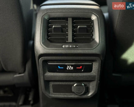 Серый Фольксваген Тигуан, объемом двигателя 1.97 л и пробегом 199 тыс. км за 32000 $, фото 30 на Automoto.ua