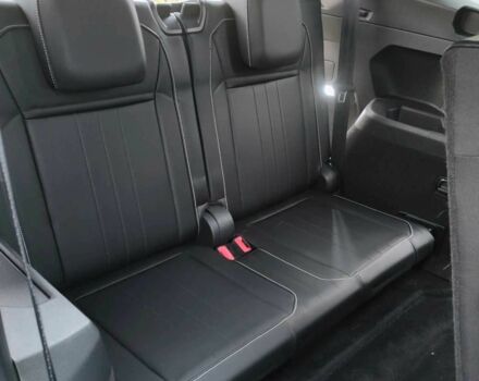 Сірий Фольксваген Тігуан, об'ємом двигуна 2 л та пробігом 30 тис. км за 25000 $, фото 14 на Automoto.ua