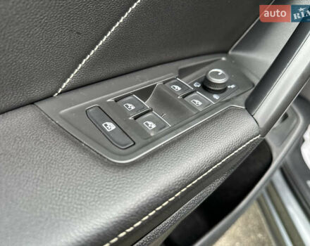 Сірий Фольксваген Тігуан, об'ємом двигуна 2 л та пробігом 21 тис. км за 29999 $, фото 34 на Automoto.ua