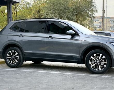 Серый Фольксваген Тигуан, объемом двигателя 2 л и пробегом 55 тыс. км за 21300 $, фото 7 на Automoto.ua