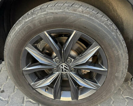 Серый Фольксваген Тигуан, объемом двигателя 1.98 л и пробегом 60 тыс. км за 28300 $, фото 10 на Automoto.ua