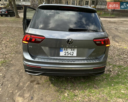 Серый Фольксваген Тигуан, объемом двигателя 1.98 л и пробегом 38 тыс. км за 25000 $, фото 11 на Automoto.ua