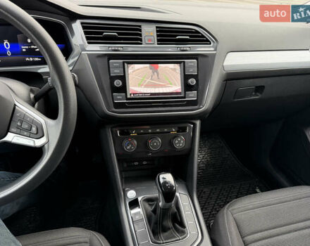 Сірий Фольксваген Тігуан, об'ємом двигуна 1.98 л та пробігом 67 тис. км за 24900 $, фото 17 на Automoto.ua