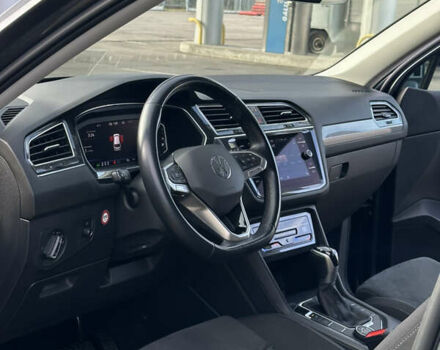 Серый Фольксваген Тигуан, объемом двигателя 1.97 л и пробегом 199 тыс. км за 32500 $, фото 18 на Automoto.ua