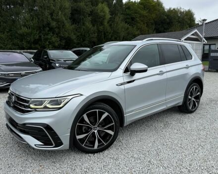 Сірий Фольксваген Тігуан, об'ємом двигуна 2 л та пробігом 24 тис. км за 14800 $, фото 2 на Automoto.ua